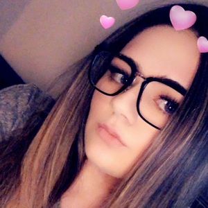 Meet your Posher, Jadie